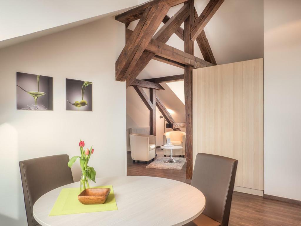 Best Business Buehl - Boardinghouse Luaran gambar